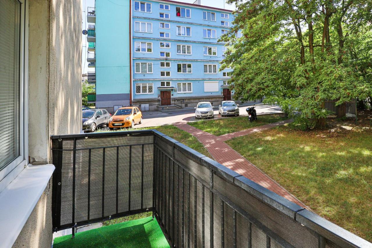 Gdanska Two-Bedroom Apartment Brzezno Beach By Noclegi Renters Exterior photo